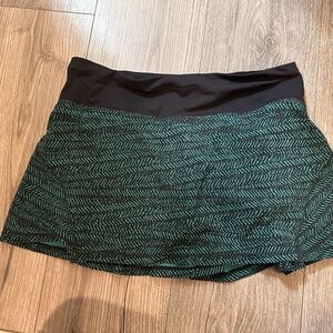Lululemon Green/Black Running Skirt